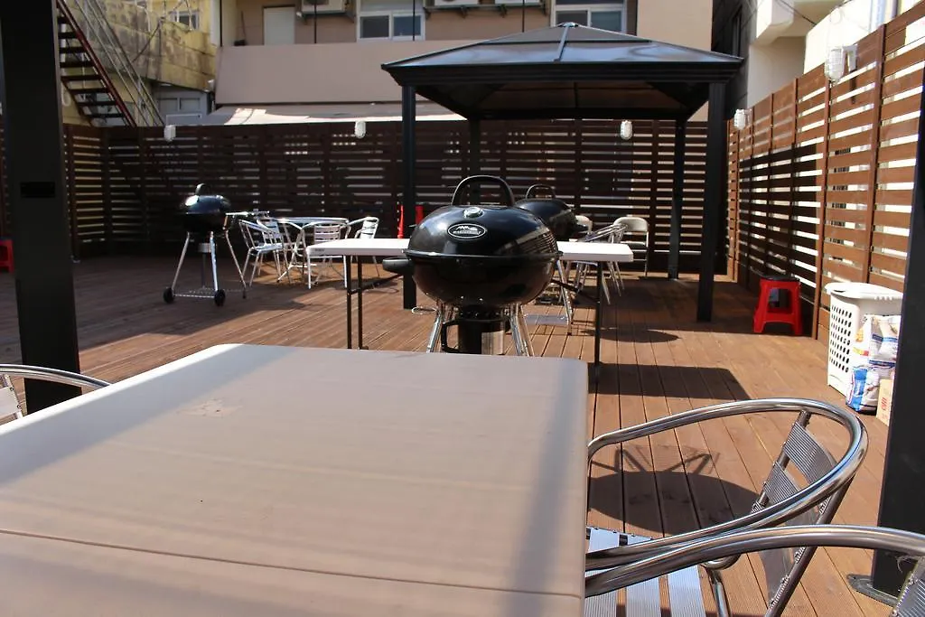 Discovery Busan Guesthouse 2*,  South Korea