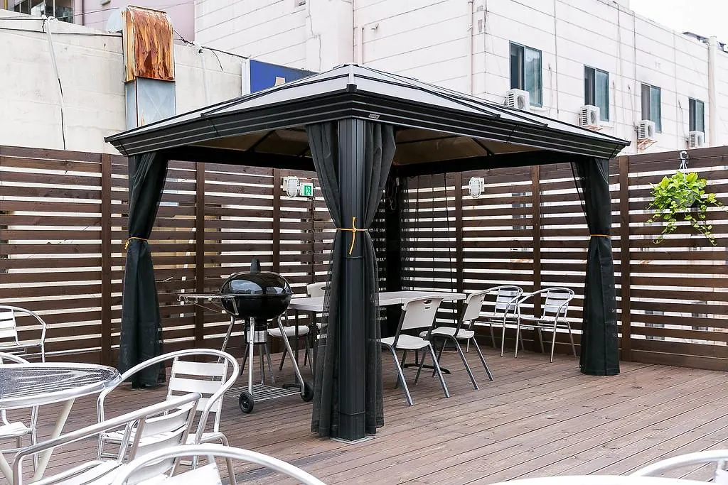 Discovery Busan Guesthouse 2*,  South Korea